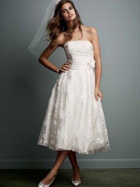 NWT Galina Soft White Tea-Length Wedding Dress Size 10